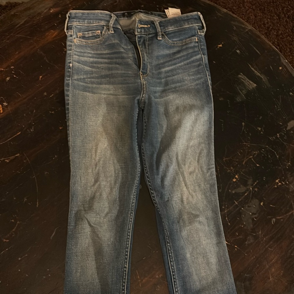 Hollister High-Rise Super Skinny Jeans